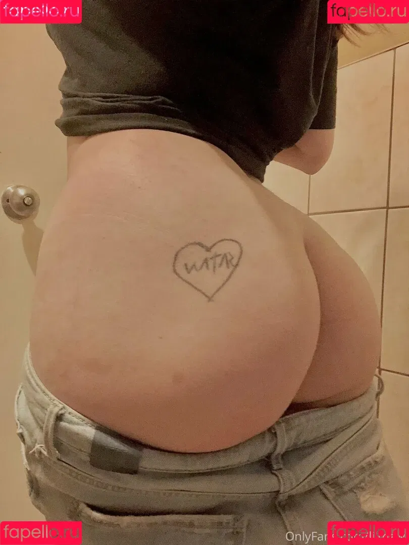 lilmawi Onlyfans Photo Gallery 
