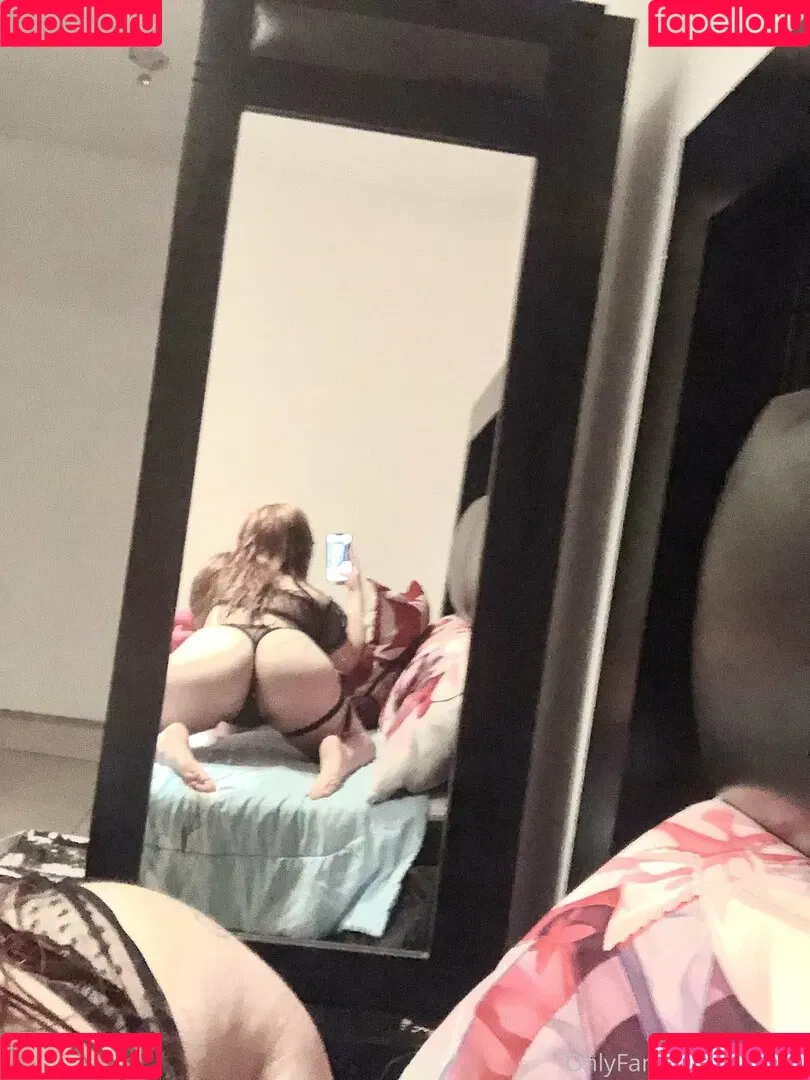 lilmawi Onlyfans Photo Gallery 