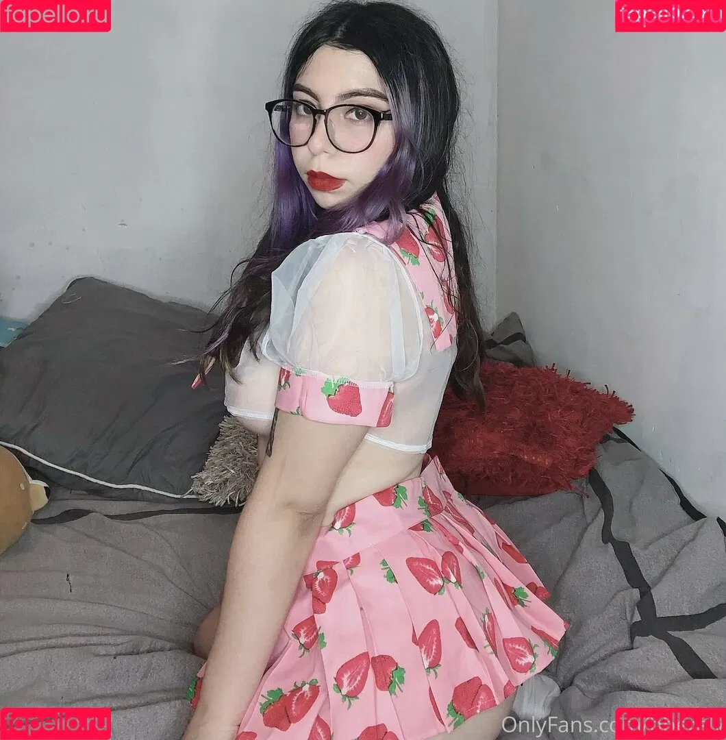 lilmawi Onlyfans Photo Gallery 