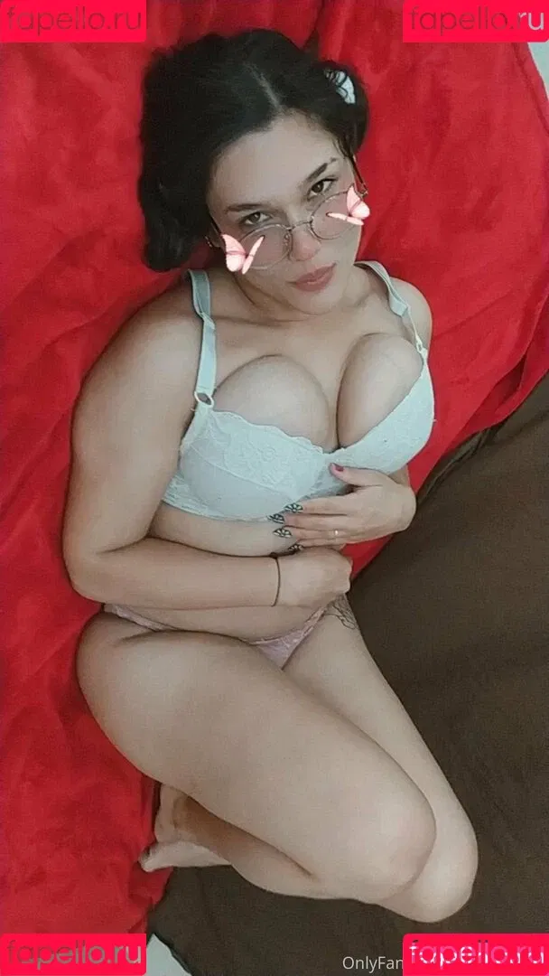 usaguisamy Onlyfans Photo Gallery 