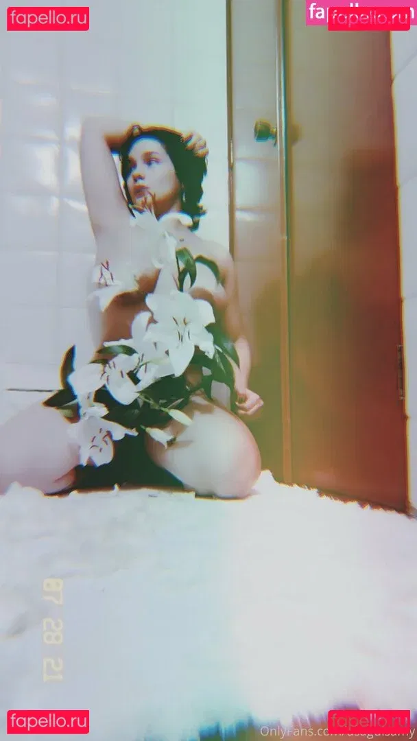 usaguisamy Onlyfans Photo Gallery 