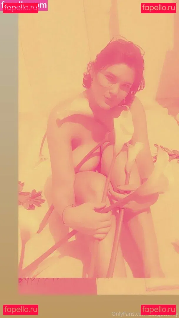 usaguisamy Onlyfans Photo Gallery 