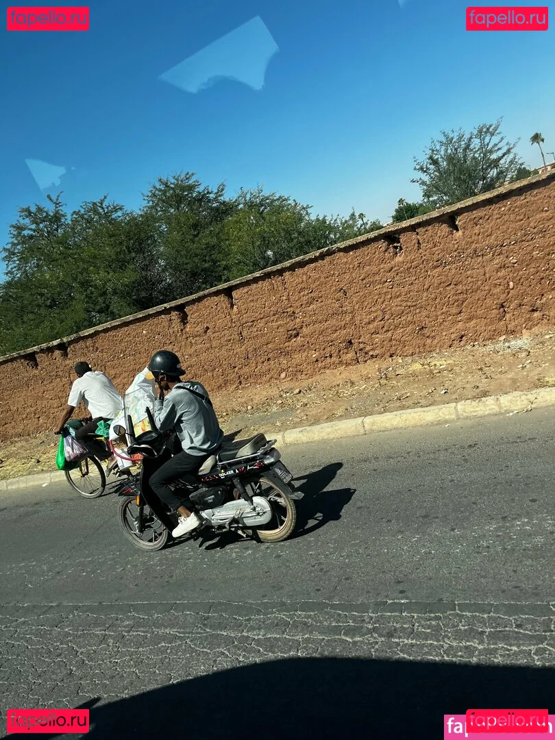 coco-lls Onlyfans Photo Gallery 