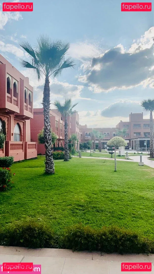 coco-lls Onlyfans Photo Gallery 