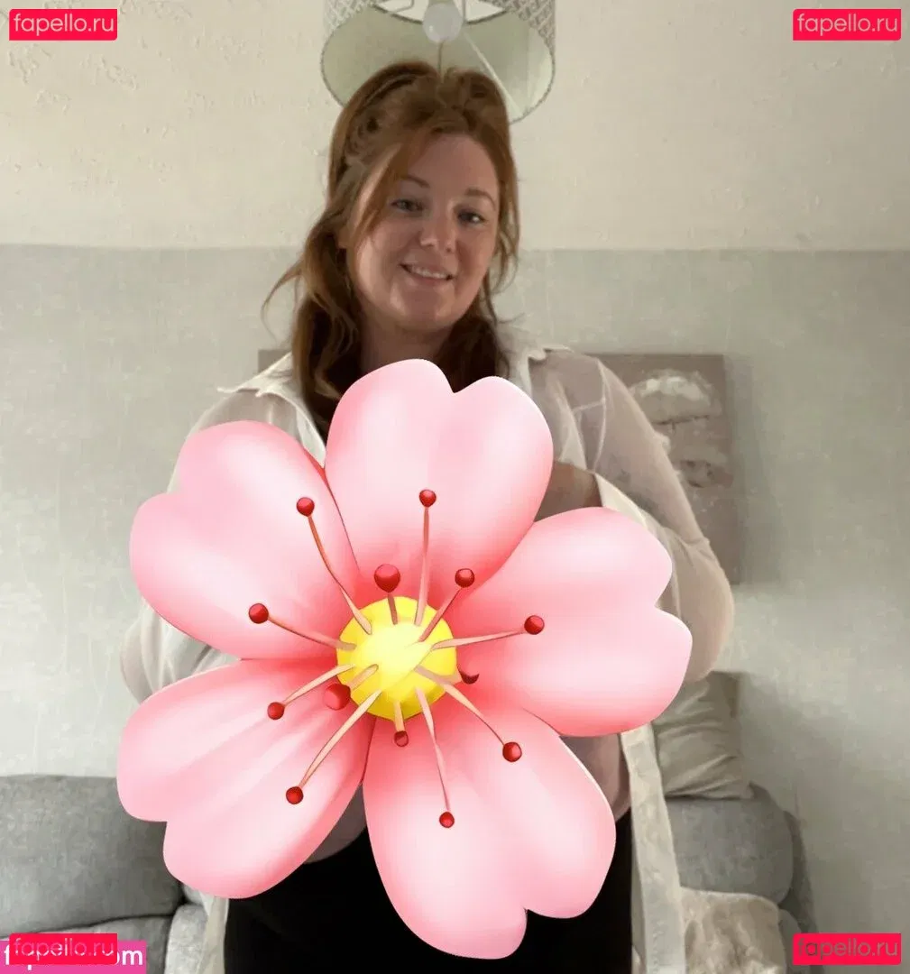 coco-lls Onlyfans Photo Gallery 