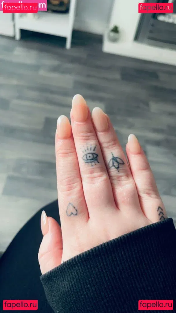 coco-lls Onlyfans Photo Gallery 