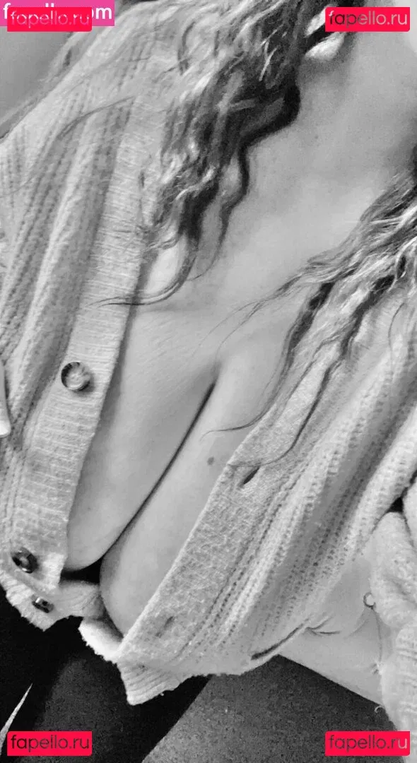 coco-lls Onlyfans Photo Gallery 