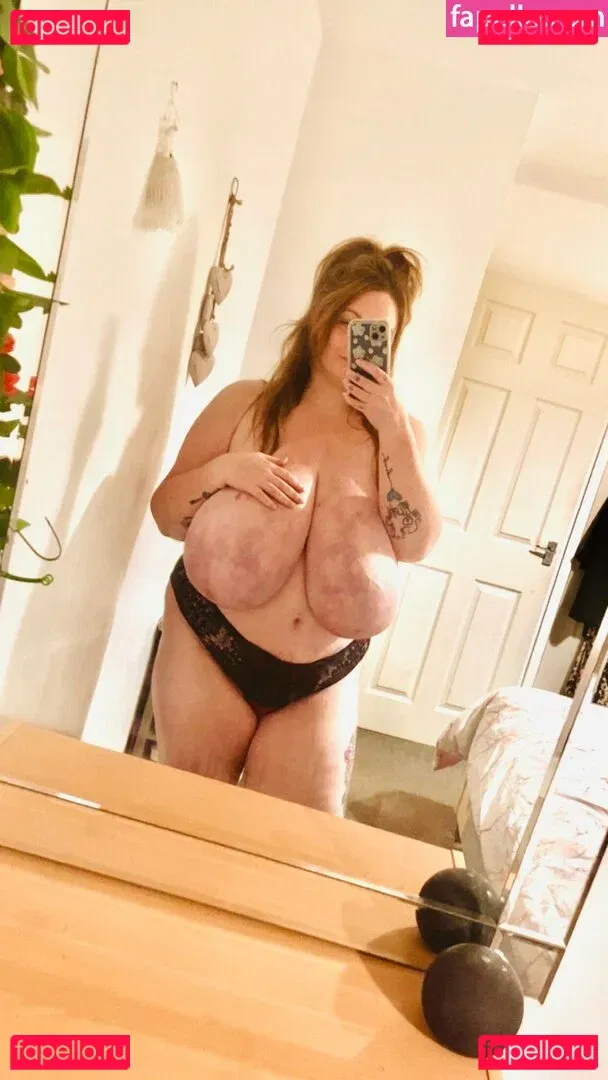 coco-lls Onlyfans Photo Gallery 