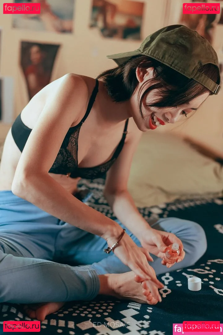 EmotionalBirdy Onlyfans Photo Gallery 