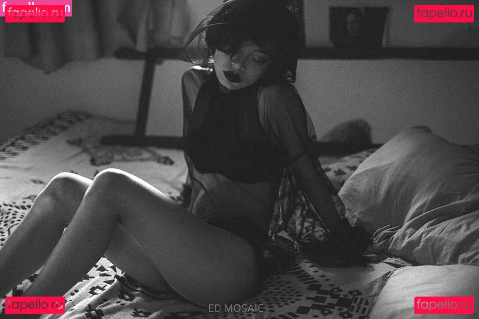 EmotionalBirdy Onlyfans Photo Gallery 