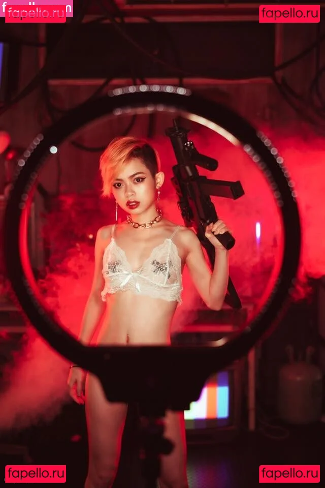 EmotionalBirdy Onlyfans Photo Gallery 