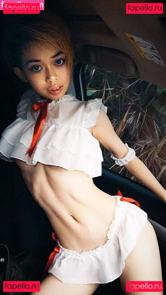 EmotionalBirdy Onlyfans Photo Gallery 