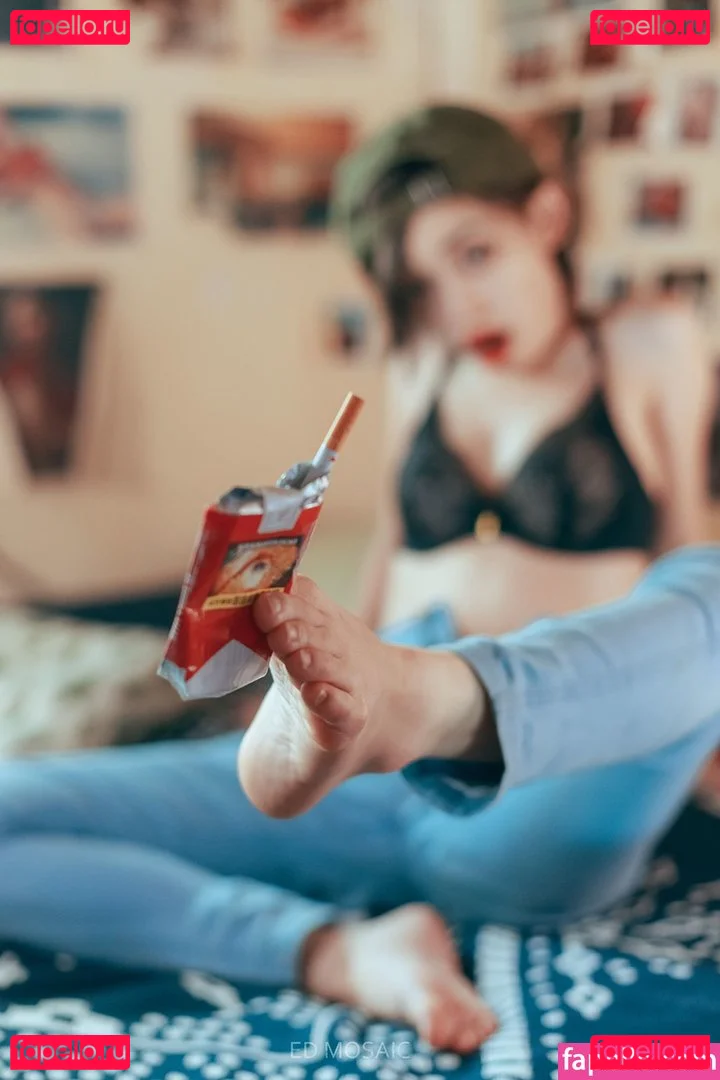 EmotionalBirdy Onlyfans Photo Gallery 