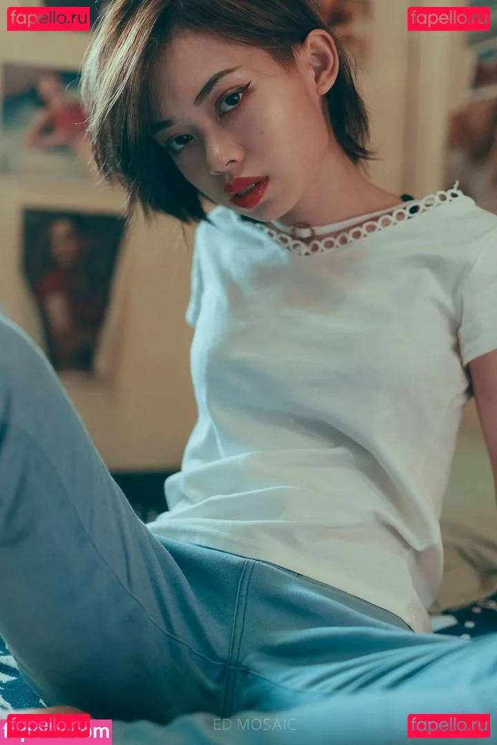 EmotionalBirdy Onlyfans Photo Gallery 