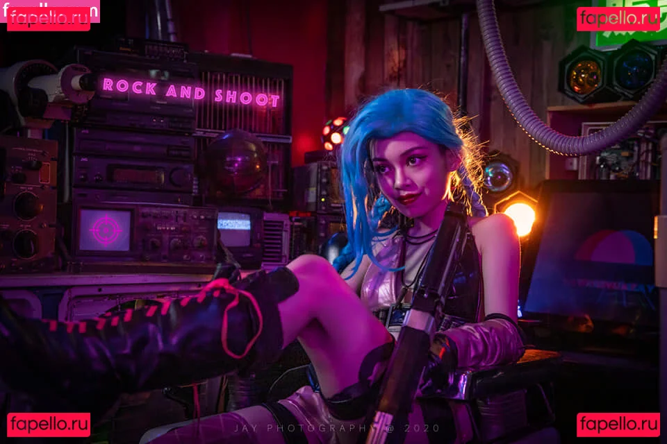 EmotionalBirdy Onlyfans Photo Gallery 