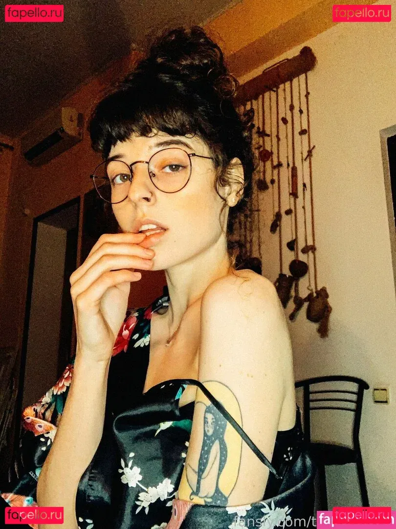 Teehohodka Onlyfans Photo Gallery 