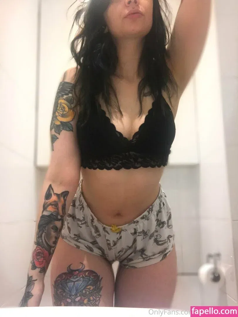gemiinibaby Onlyfans Photo Gallery 