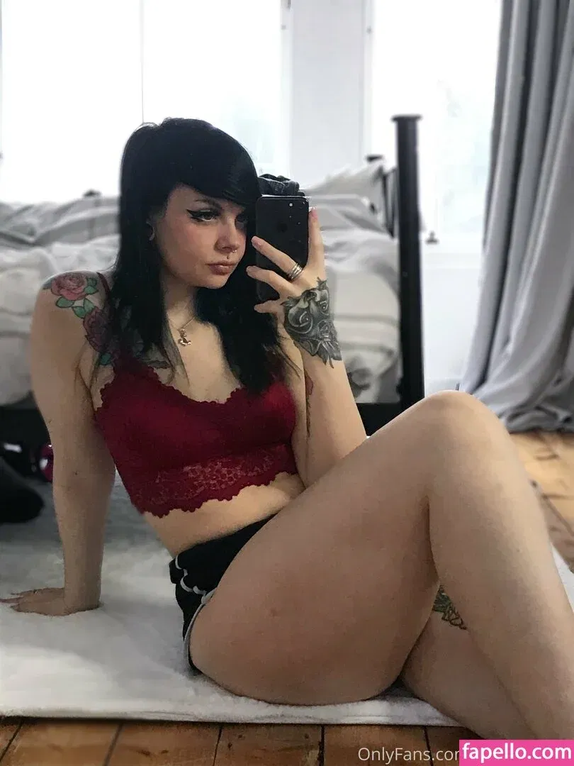 gemiinibaby Onlyfans Photo Gallery 