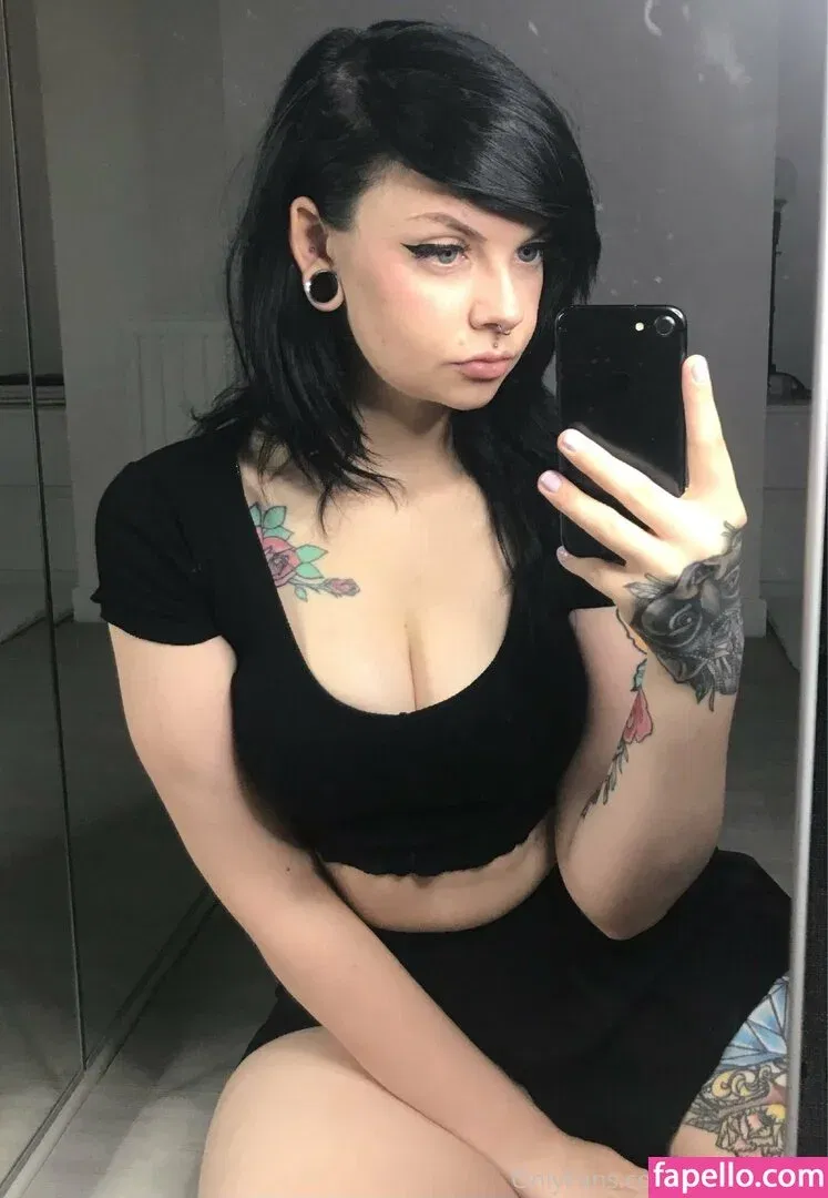 gemiinibaby Onlyfans Photo Gallery 