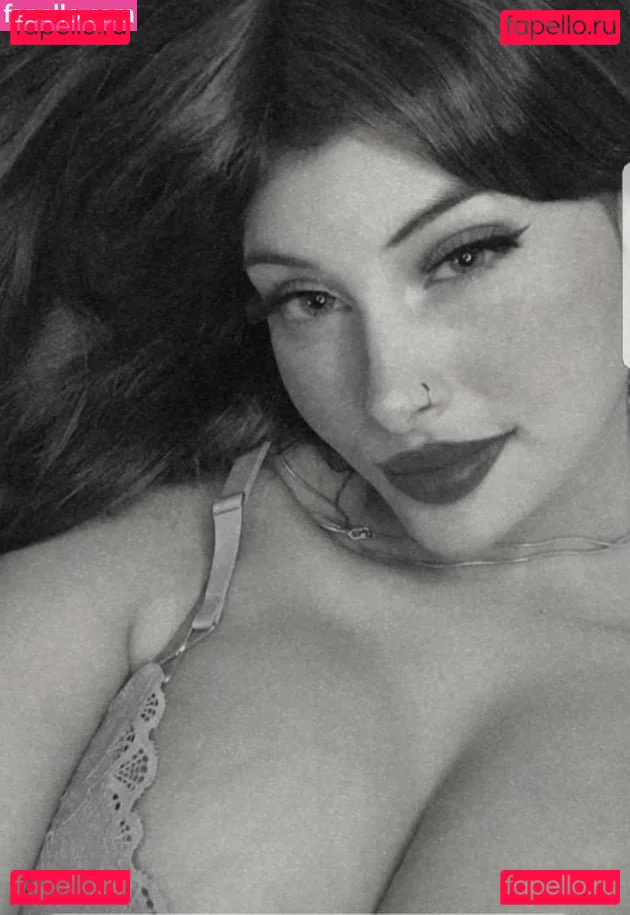 Paula Benitez Onlyfans Photo Gallery 