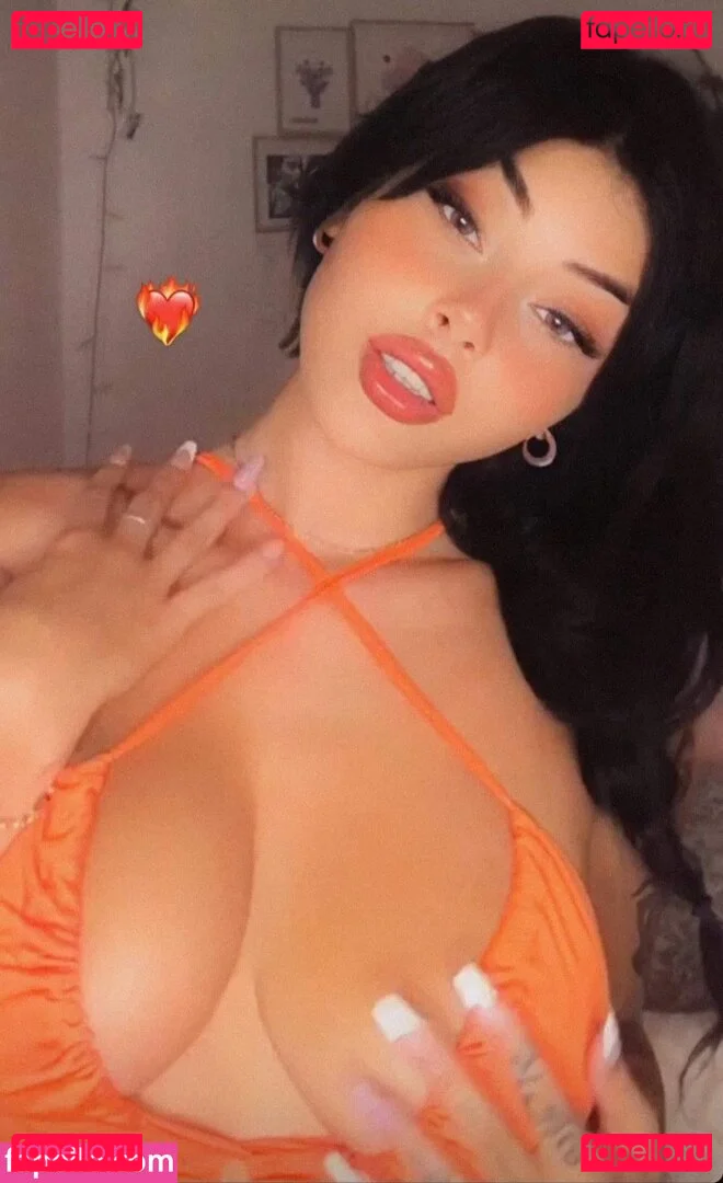 Paula Benitez Onlyfans Photo Gallery 