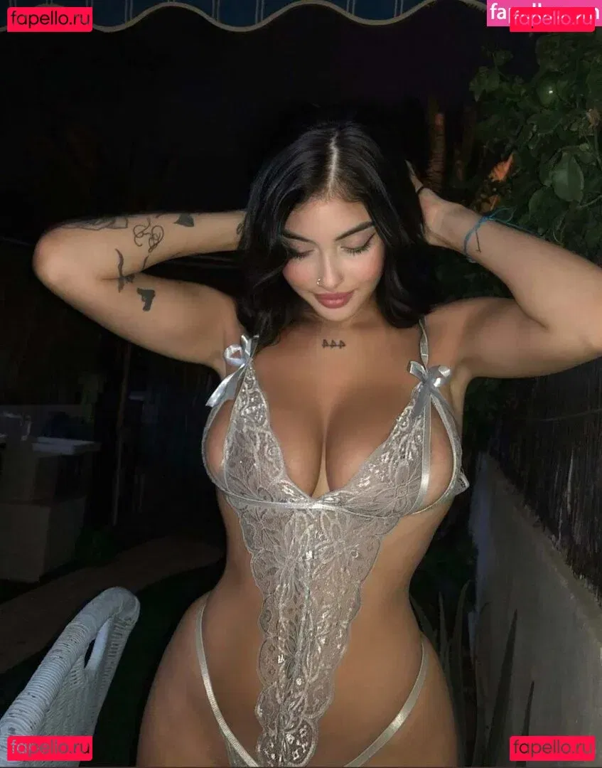 Paula Benitez Onlyfans Photo Gallery 