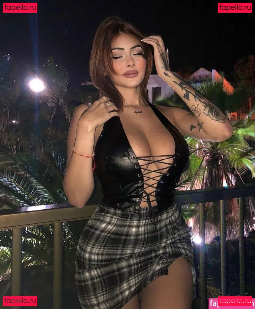Paula Benitez Onlyfans Photo Gallery 