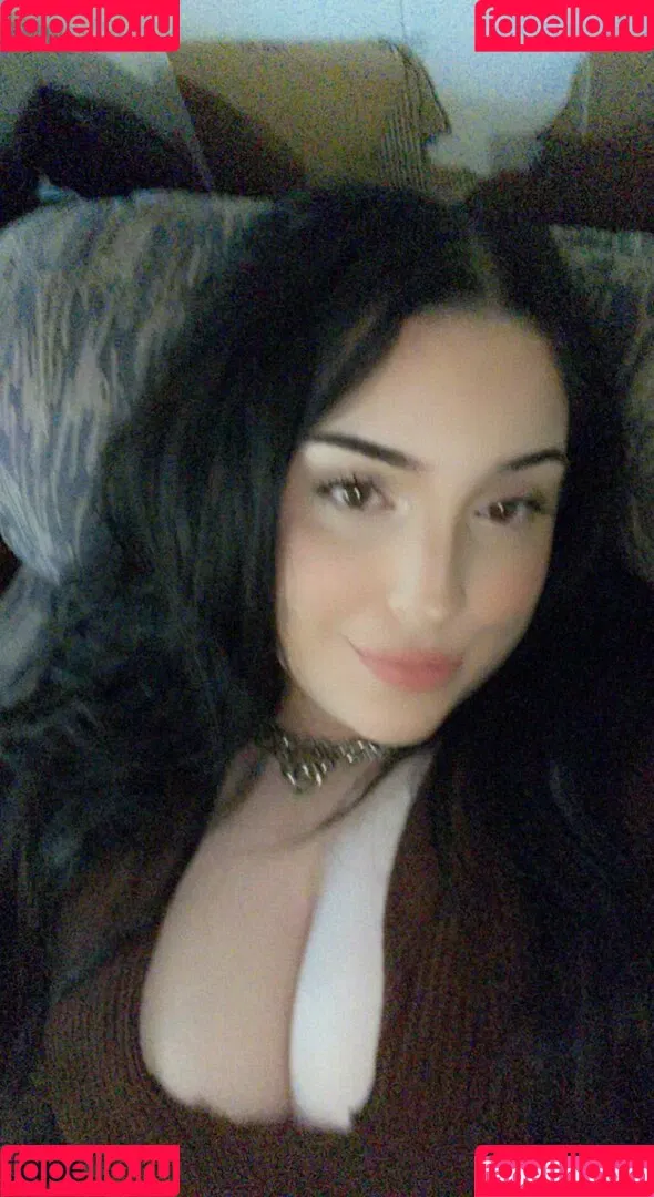 Angelinuhz Onlyfans Photo Gallery 
