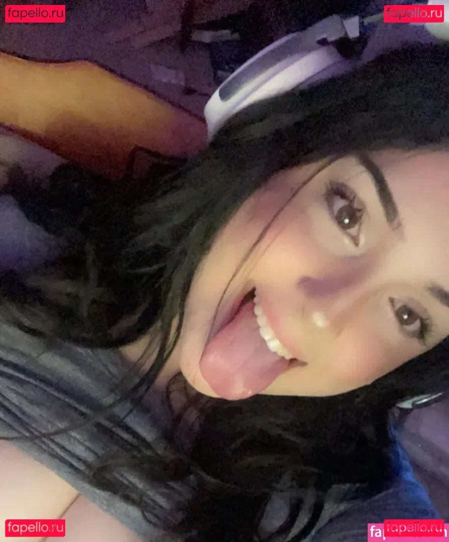 Angelinuhz Onlyfans Photo Gallery 