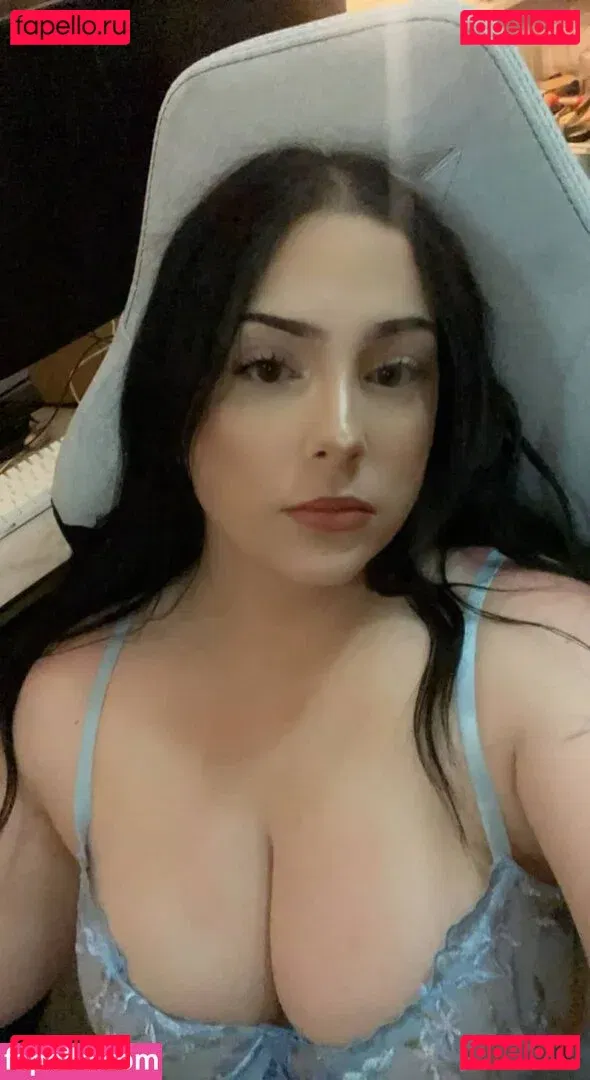 Angelinuhz Onlyfans Photo Gallery 