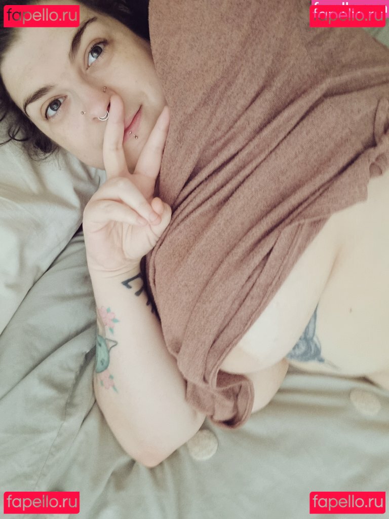 Ellysux Nude Onlyfans Photo 3