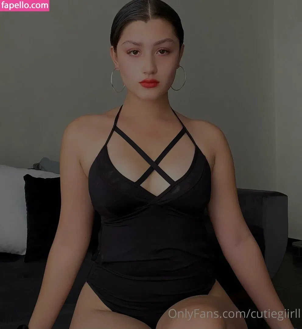 soymarianacast Onlyfans Photo Gallery 