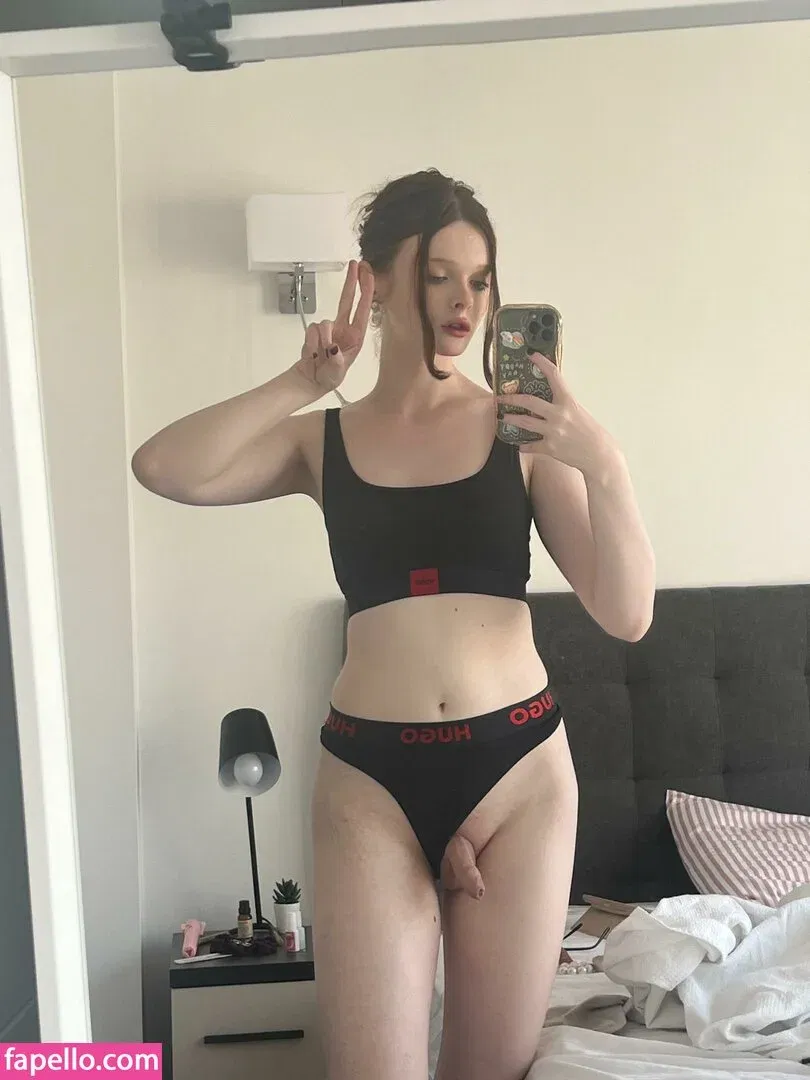 Genderflipflops Onlyfans Photo Gallery 