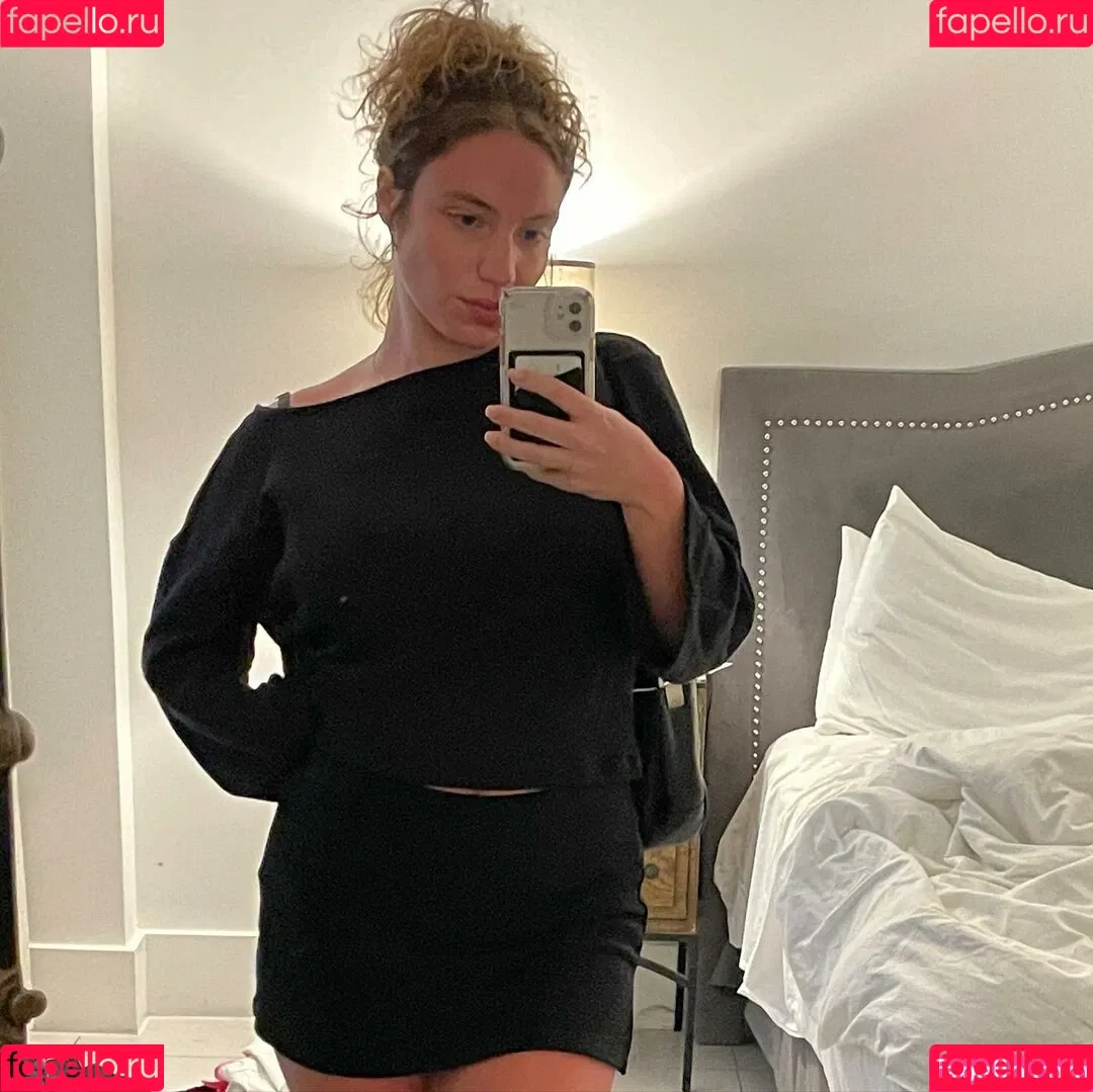 ella-enchanted Onlyfans Photo Gallery 