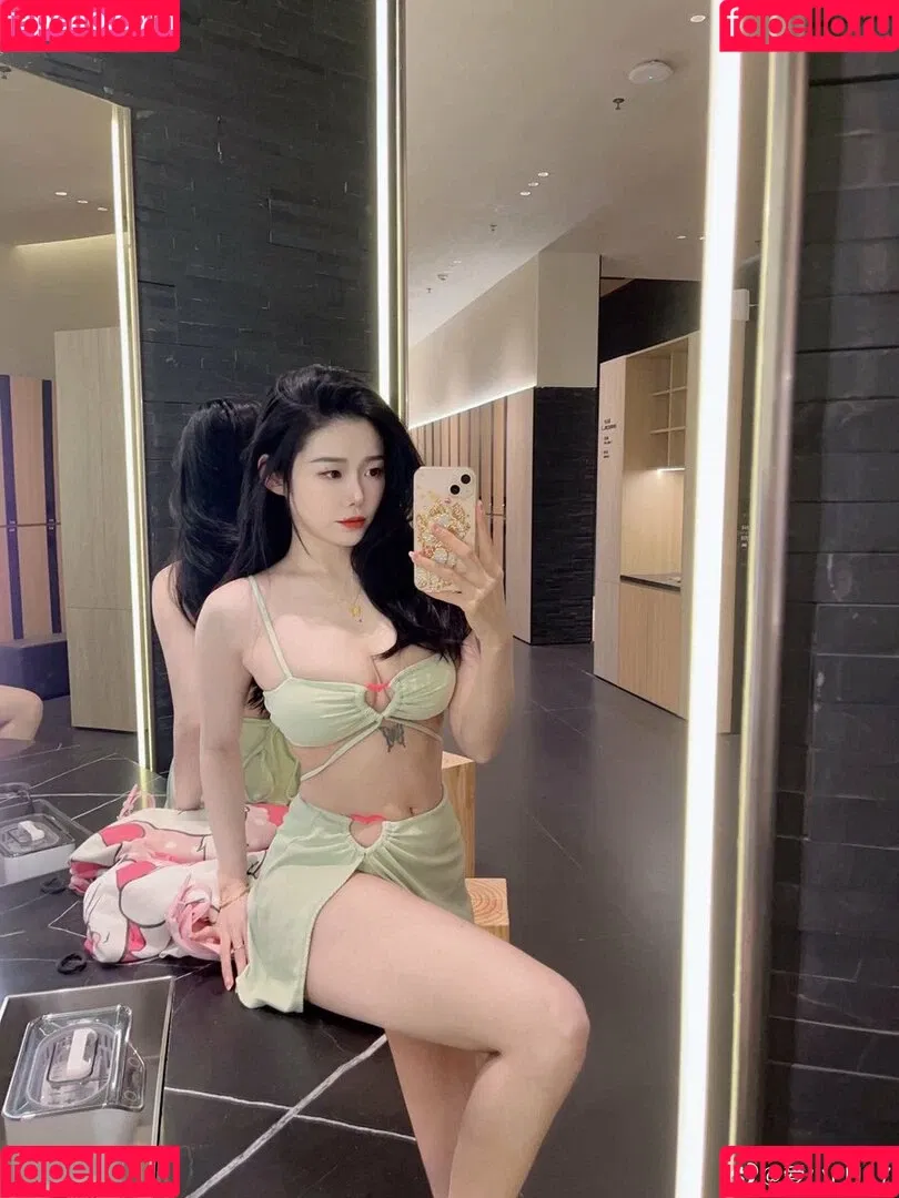 Luvian Ben Neng Onlyfans Photo Gallery 