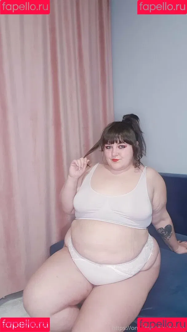 amylyy Onlyfans Photo Gallery 