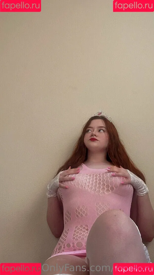 Morgana Aurora Onlyfans Photo Gallery 