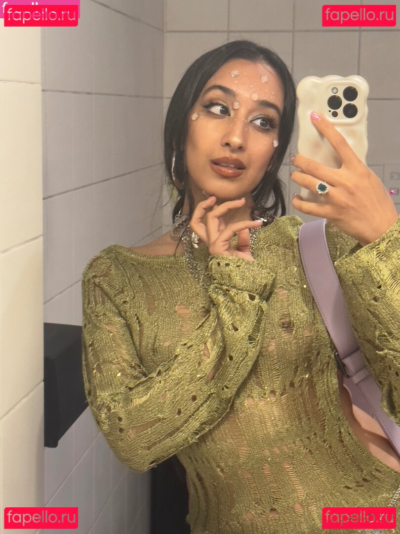 Raveena Nude Onlyfans Photo 3