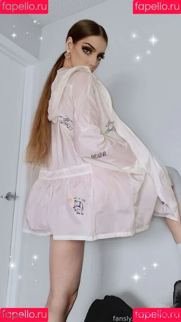 Grimoire Onlyfans Photo Gallery 