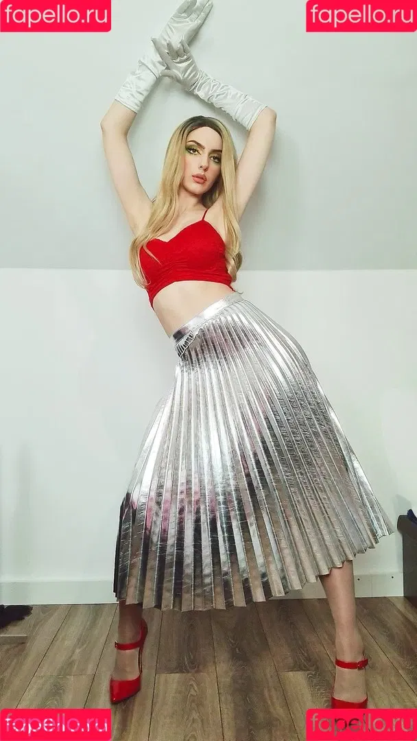 Grimoire Onlyfans Photo Gallery 