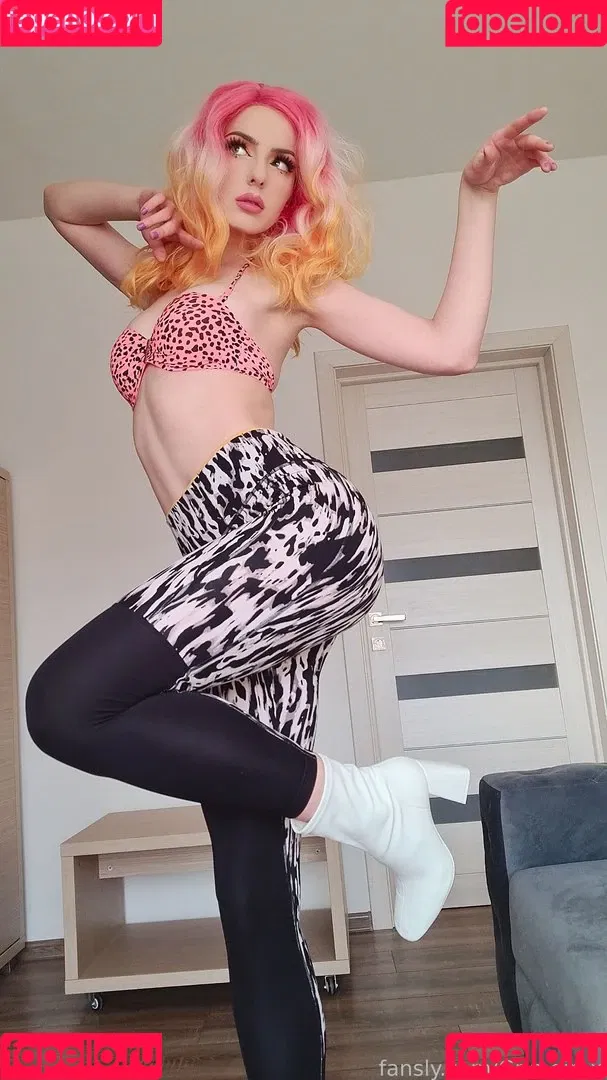 Grimoire Onlyfans Photo Gallery 