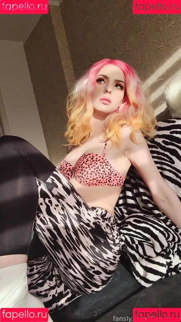 Grimoire Onlyfans Photo Gallery 