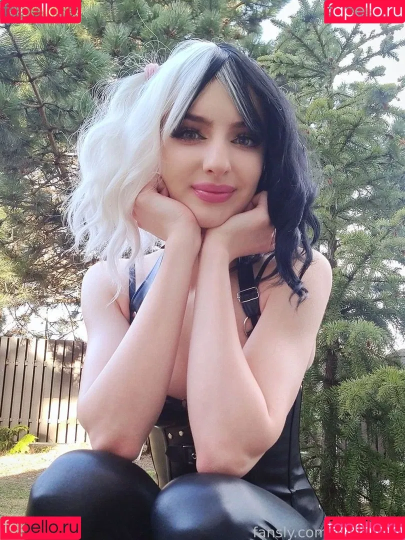 Grimoire Onlyfans Photo Gallery 