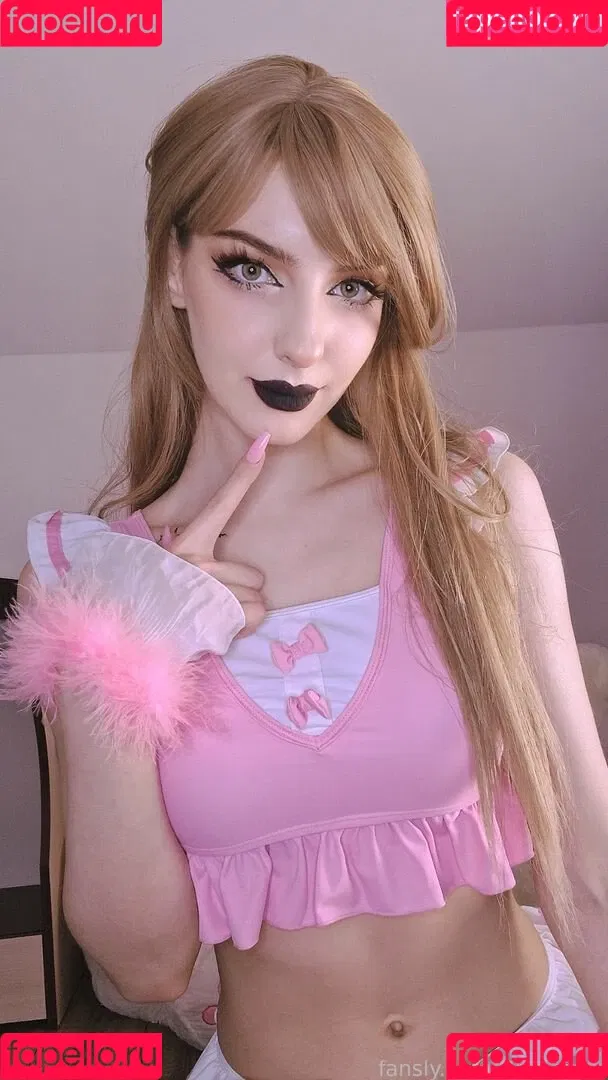 Grimoire Onlyfans Photo Gallery 