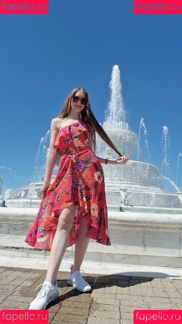 Grimoire Onlyfans Photo Gallery 