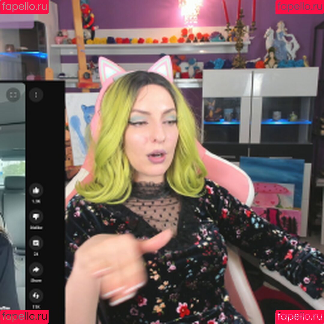 Grimoire Onlyfans Photo Gallery 