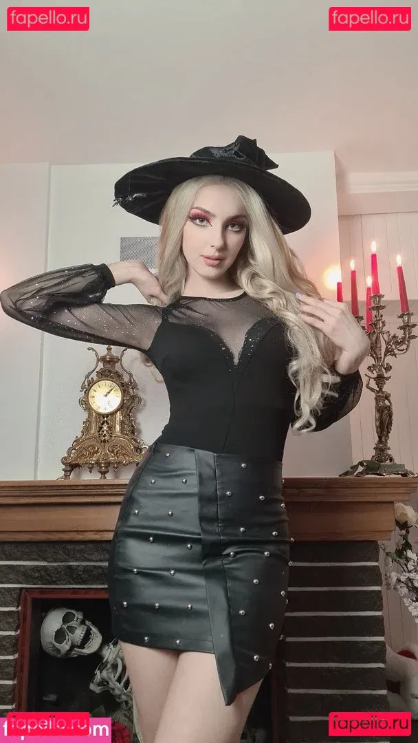 Grimoire Onlyfans Photo Gallery 