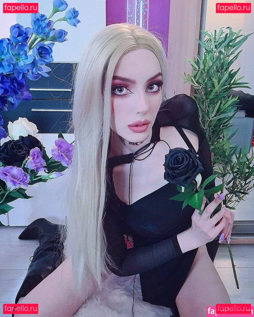 Grimoire Onlyfans Photo Gallery 