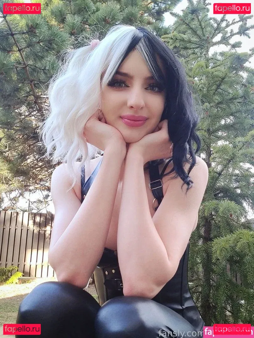 Grimoire Onlyfans Photo Gallery 
