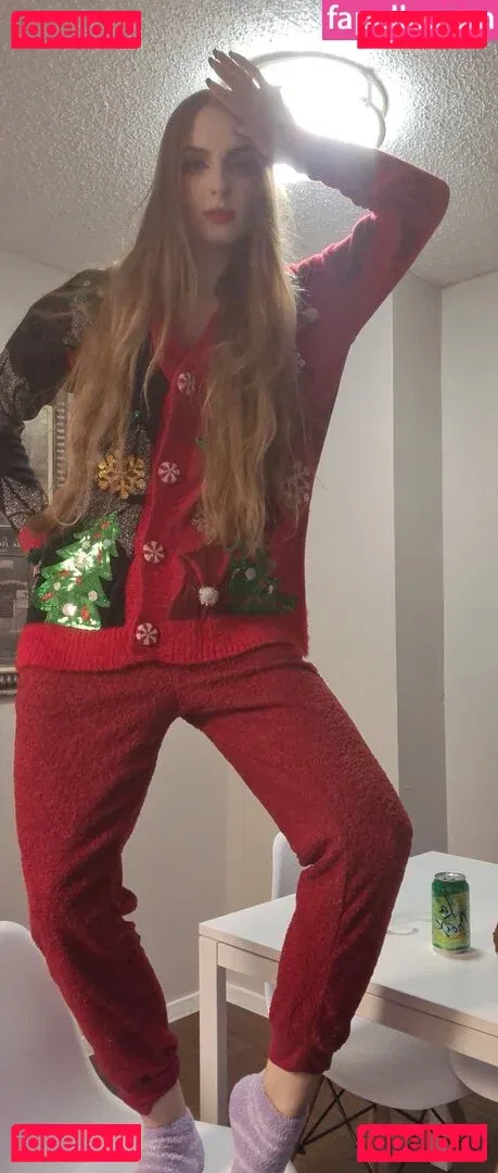 Grimoire Onlyfans Photo Gallery 